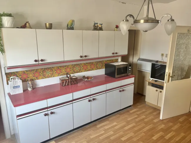 ... reserviert ... `` DORFSACHERL `` Strem !! Einfamilienhaus mit tollen Nebengebäuden in zentraler Ortslage !! - Bild