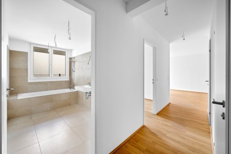 NEUBAU / NÄHE BAHNHOF FLORIDSDORF, U6 - Neue 74 m² EG-Wohnung mit ca. 15 m² Terrasse (Top 01)