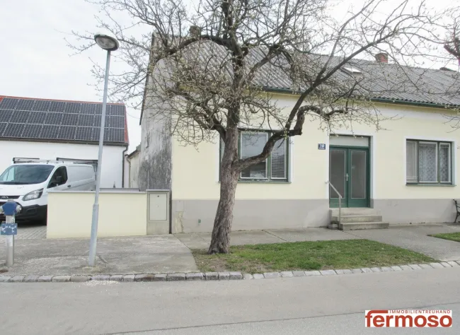 Baugrund 850m² mit altem Bauernhaus und schönem Ausblick in 7141 Podersdorf am See – Ihr Traumgrundstück! - Bild