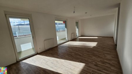 AKTION 2-MONATE MIETFREI! GRÖSSZÜGIGE 3 ZIMMERWOHNUNG MIT LOGGIA!