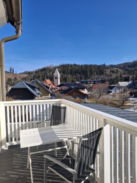 Neu adaptierte 5 Zimmerwohnung als Ferienwohnung geeignet - 5 Minuten zum Erlaufsee und 1Minute zum Skilift !