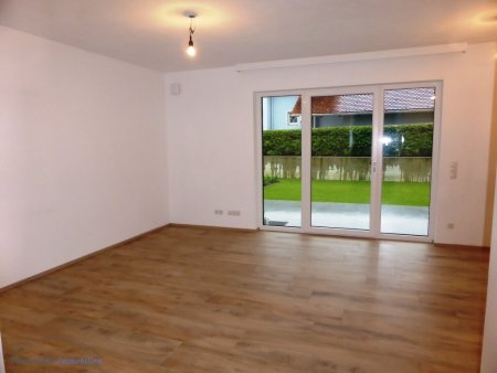 PROVISIONSFREI - MIETE GLANEGG: Wunderschöne 54 m² 2 Zimmer-Gartenwohnung mit ca. 60 m² Süd-West Garten