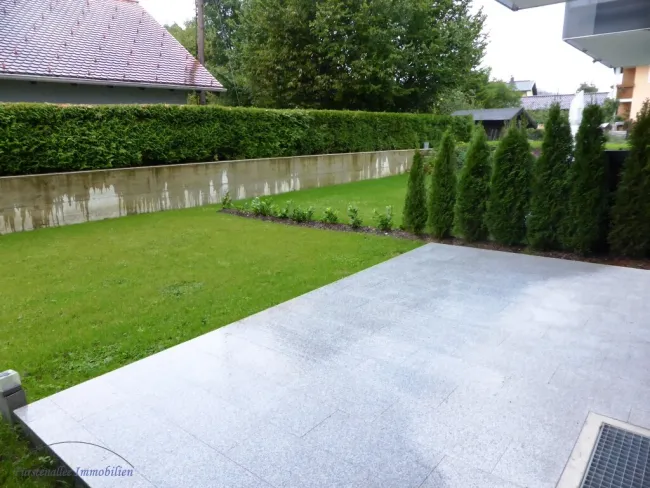 PROVISIONSFREI - MIETE GLANEGG: Wunderschöne 54 m² 2 Zimmer-Gartenwohnung mit ca. 60 m² Süd-West Garten - Titelbild