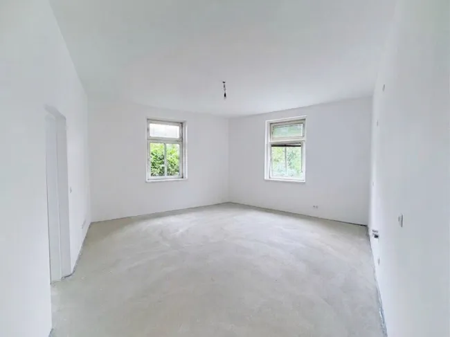 Moderne 2-Zimmer Erstbezugswohnung im Altbauwohnhaus nähe Matzner Park! - Titelbild