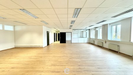 Modernes Büro in 1230 Wien: Smarte Nutzung und flexible Erweiterungs- und Lageroptionen