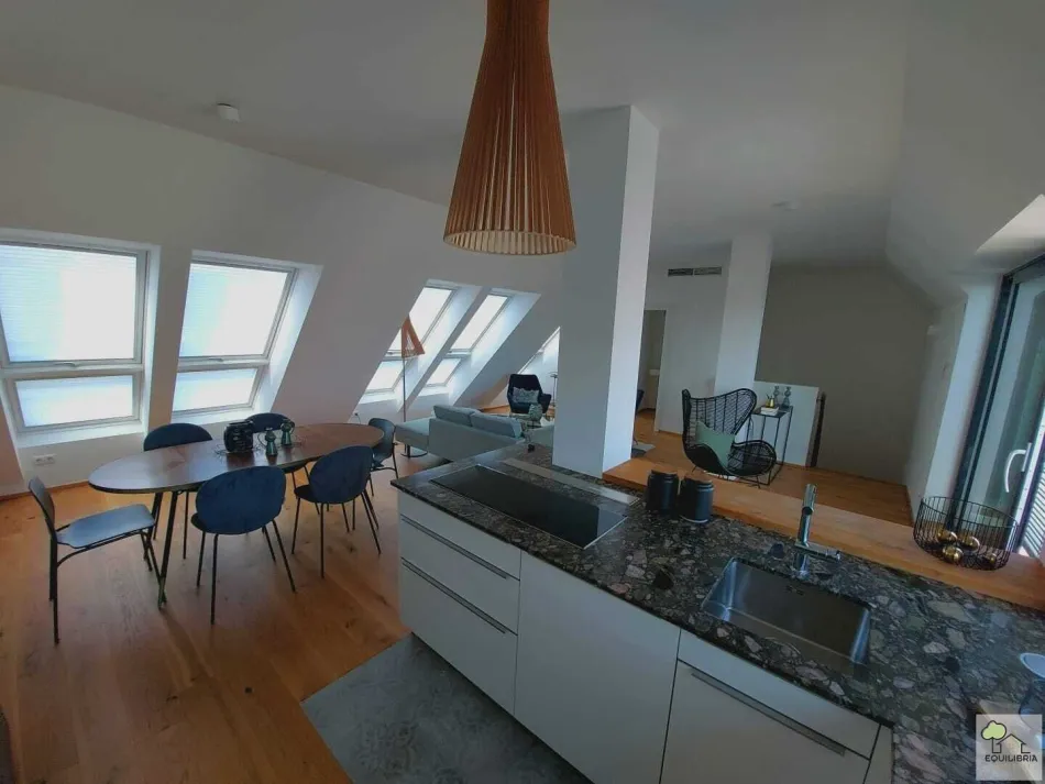 Über den Dächern Wiens – Exklusive Maisonette-Dachgeschosswohnung mit 360°-Panorama und zwei Terrassen - Bild