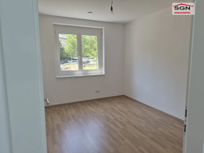 Sonnige Doppelhaushälfte mit Kaufoption - Bild