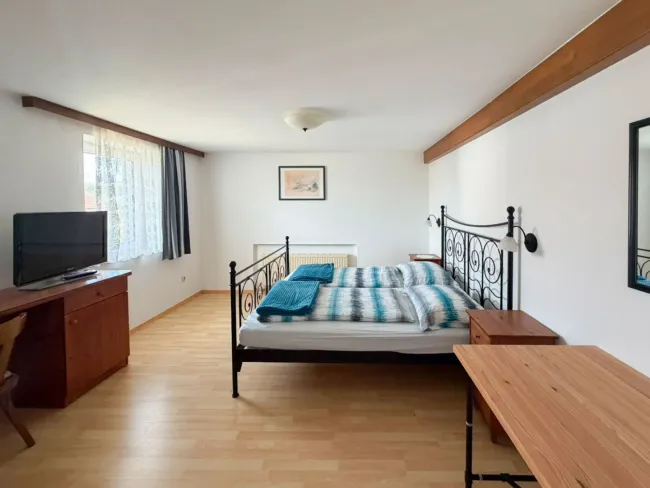 Niederkappel: Attraktive 2-Zimmer-Eigentumswohnung im 2. Obergeschoss zu kaufen! - Titelbild