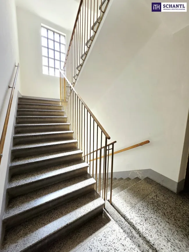 Pures Stadtleben! Frisch sanierter Erstbezug im letzten Liftstock! Ruhige Seitengasse - Reinprechtsdorfer Straße um´s Eck! Fairer Preis! - Bild