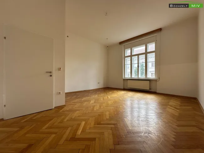 Großzügige Altbauwohnung mit 98,11 m² in zentraler Lage von Leoben - Bild