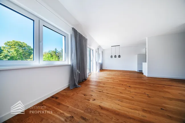 Großzügige 3-Zimmer Neubauwohnung mit Terrasse und Loggia - Bild