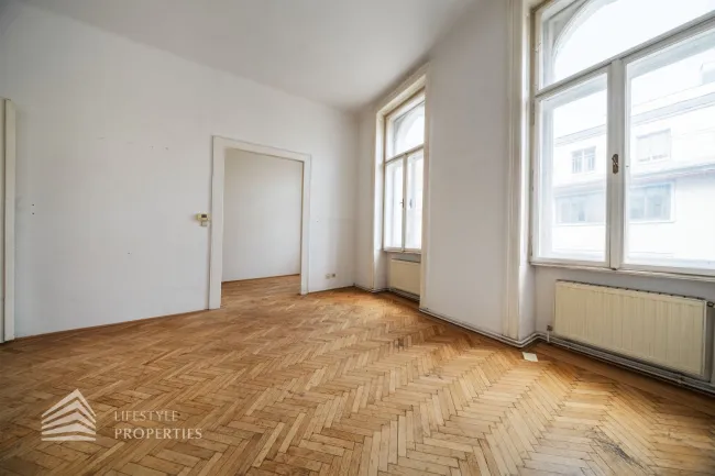 Sanierungsbedürftige 3-Zimmer Wohnung, Nähe Westbahnhof - Bild