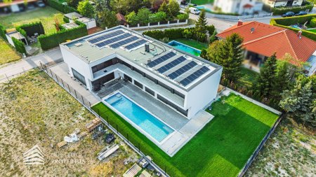 Exklusive Designvilla mit Firmensitz, 15-Meter-Pool & 271 m² Fahrzeuggarage