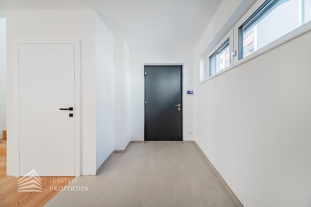 Smart-Luxus Traumhaus – Exklusives Wohnen im grünen Paradies, mit Stil, Eleganz & maximalem Komfort