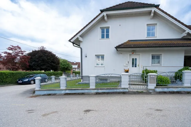 Charmantes Ein/Zweifamilienhaus mit großzügigem Garten in Neuhofen an der Krems zu kaufen! - Bild