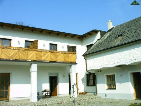 IM NATIONALPARK DONAUAUEN MIT TERRASSE & HOFSEITIGER GRÜNFLÄCHE - PROVISIONSFREI