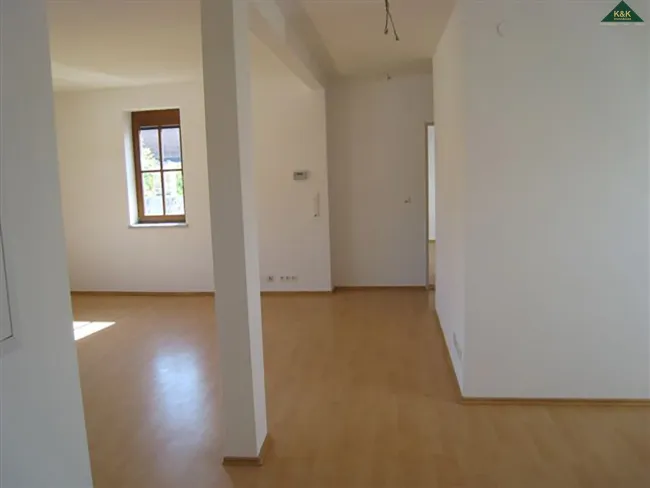 IM NATIONALPARK DONAUAUEN MIT BALKON & HOFSEITIGER GRÜNFLÄCHE - PROVISIONSFREI - Bild
