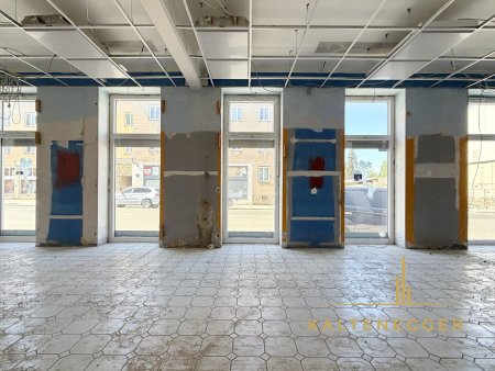 Vielseitig nutzbares Straßenlokal mit ca. 130 m² – ideal als Lager, Atelier, Hobbyraum oder Pop-up-Store