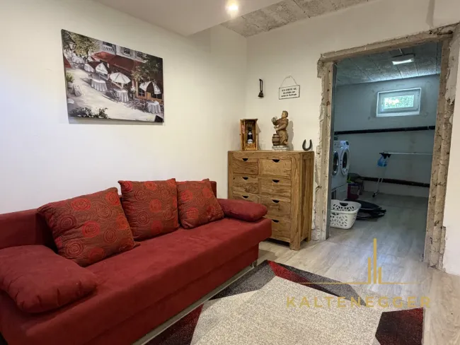 Umfassend modernisierter Bungalow auf über 1.000 m² Grund in absoluter Ruhelage - Bild