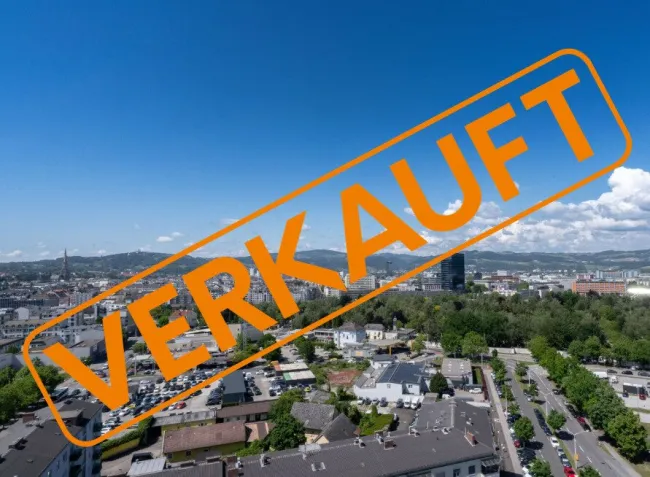 Tolle 2-Zimmer Wohnung mit schönem Ausblick - Nähe Lenaupark - Titelbild
