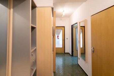 Stilvolle 2-Zimmer-Wohnung Nahe dem Kepler Universitätsklinikum