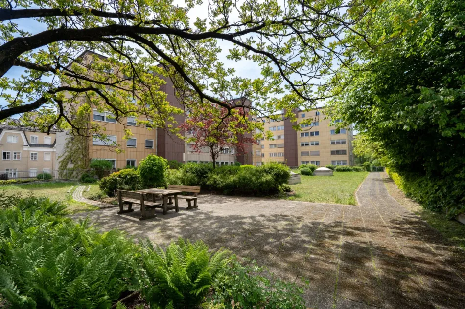 Stilvolle 2-Zimmer-Wohnung Nahe dem Kepler Universitätsklinikum - Bild