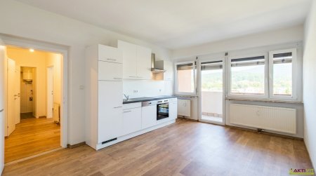 Renovierte 2,5-Zimmer Wohnung in Gratkorn mit Balkon, Lift und Keller.