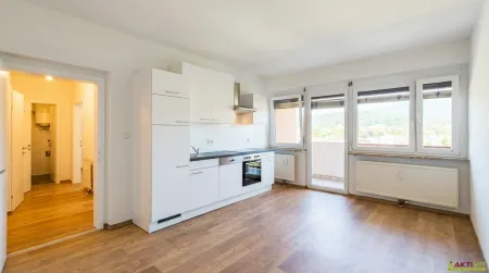 Renovierte 2,5-Zimmer Wohnung in Gratkorn mit Balkon, Lift und Keller.