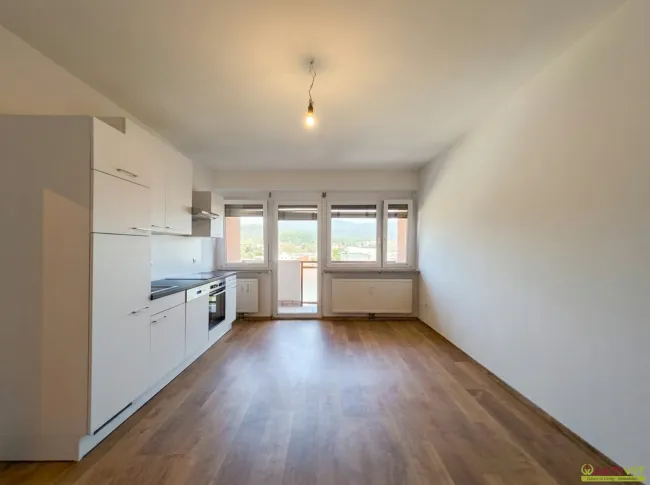 Renovierte 2,5-Zimmer Wohnung in Gratkorn mit Balkon, Lift und Keller. - Bild