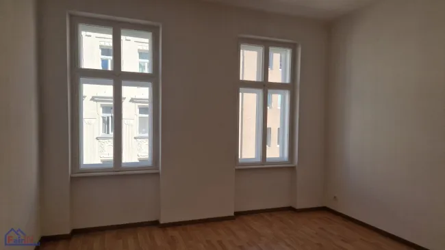 Charmante 1-Zi Wohnung, 31m², Lift, teilsaniert, 1120 Wien, €137.000 - Bild