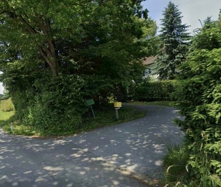 Bereit für Ihr neues Zuhause – Baugrundstück ca.858m2 mit Gartenhütte & Heckenbestand!!