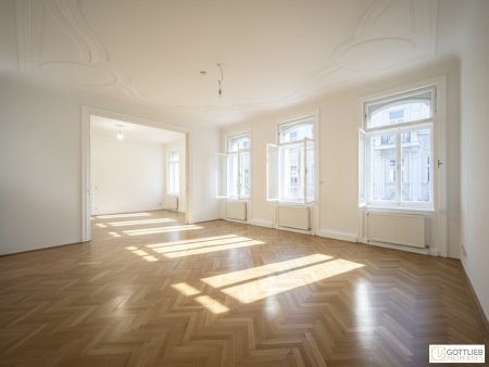 Unbefristet im Diplomatenviertel! Repräsentatives 5-Zimmer-Stilaltbau-Büro mit zwei kleinen Balkonen beim Arenbergpark