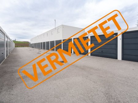 **VERMIETET**Garage in Niederneukirchen zu vermieten!