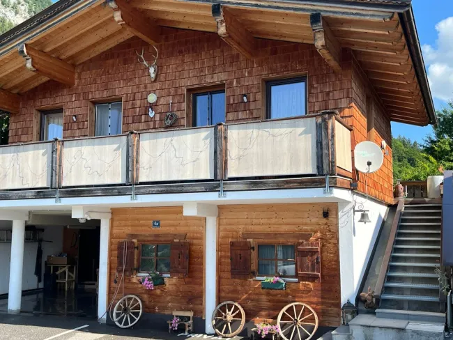 Gemütliches kleines Wohnhaus / Chalet im Tiroler Stil in schöner Aussichtslage- Kirchdorf - St. Johann - Kitzbühel - Bild