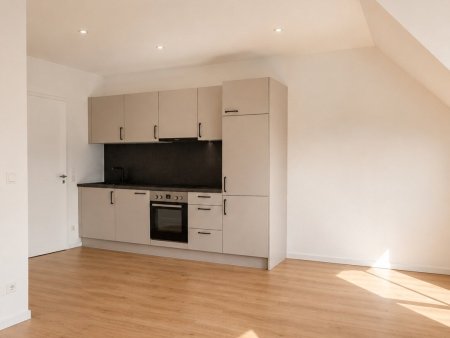 Erstbezug nach Renovierung! Helle 2-Zimmer Wohnung mit Küche