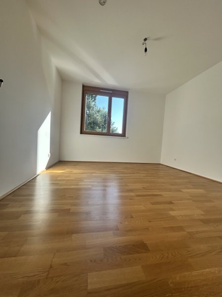 Moderne 2-Zi Terrassenwohnung in Lenzing, neuwertig, Balkon, Fußbodenheizung, nur 490€ Kaltmiete