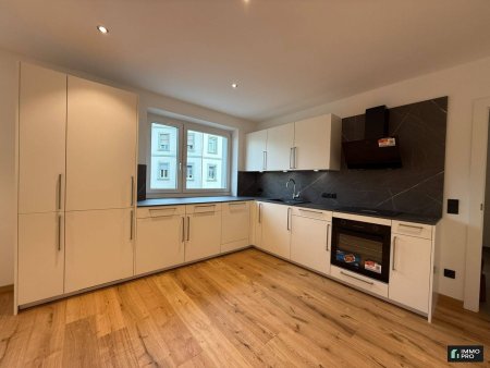 Top sanierte Wohnung in der Sterneckstraße - WG tauglich