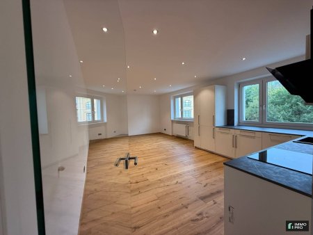 Top sanierte Wohnung in der Sterneckstraße - WG tauglich
