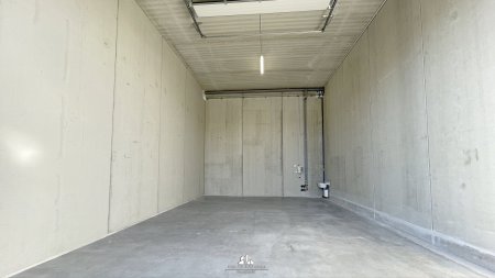 Hallenbeispiel