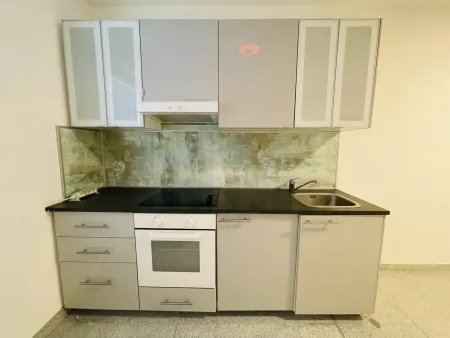Sehr schöne sonnige Wohnung in Wiener Neustadt