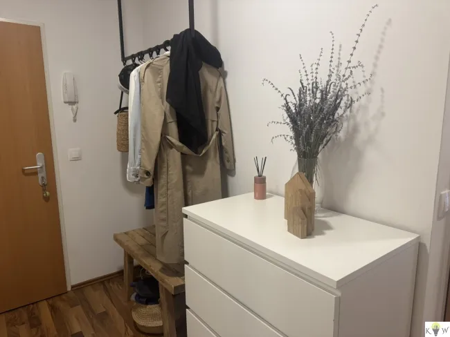 ANDAU – Barrierefreie Erdgeschosswohnung mit sonnigem Garten zur Miete! - Bild