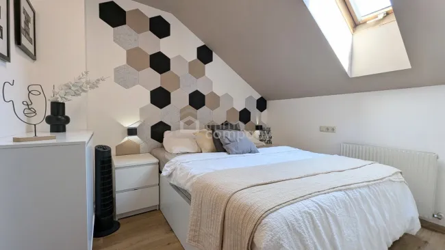 Schlafzimmer 1