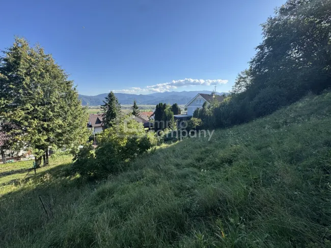 Grundstück(8)