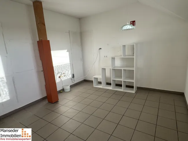 Geräumiges Büro in der Gemeinde Kirchstetten zu einem fairen Mietpreis! 114 m2 Nutzfläche! - Titelbild