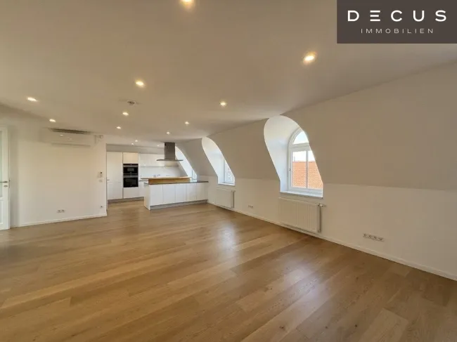| 3 ZIMMER WOHNUNG | GROSSE TERRASSENFLÄCHEN | GROSSZÜGIGE MAISONETTWOHNUNG | DACHGESCHOSS | PERFEKTE INNENSTADTLAGE - Bild