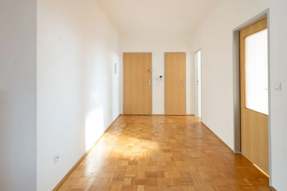 Schöne 3-Zimmer-Wohnung in Leonding - nähe Kürnberghalle - Titelbild