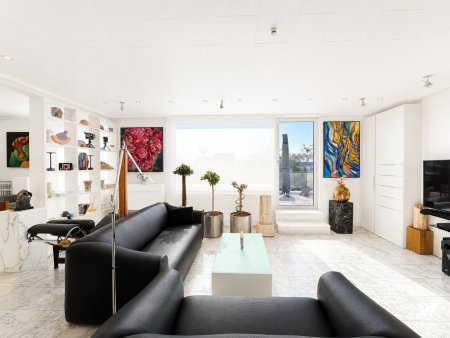 +++ Exklusive Dachgeschosswohnung mit privater Terrasse in Südostlage I inkl. Lift & Garagenplatz zur Miete +++