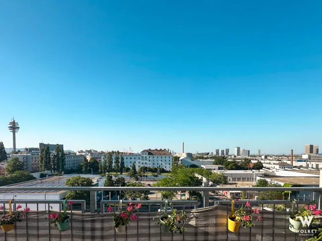 Neubauwohnung mit spektakulärem Fernblick in zentraler Lage: 2 Zimmer | 2 Terrassen | 6. Stock ohne Lift - Bild