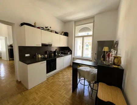 Attraktive 2-Zimmer-Wohnung in zentraler Lage