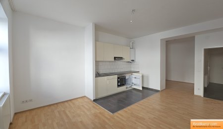 UNBEFRISTETE ALTBAUWOHNUNG IN DER FERNKORNGASSE